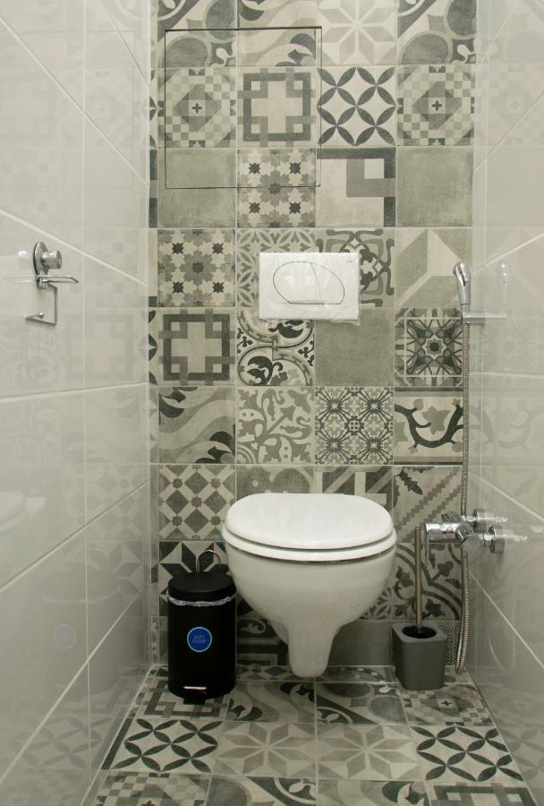 Season One Apartman Szeged Bagian luar foto